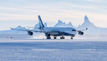Однодневный тур в Антарктиду на частном самолете