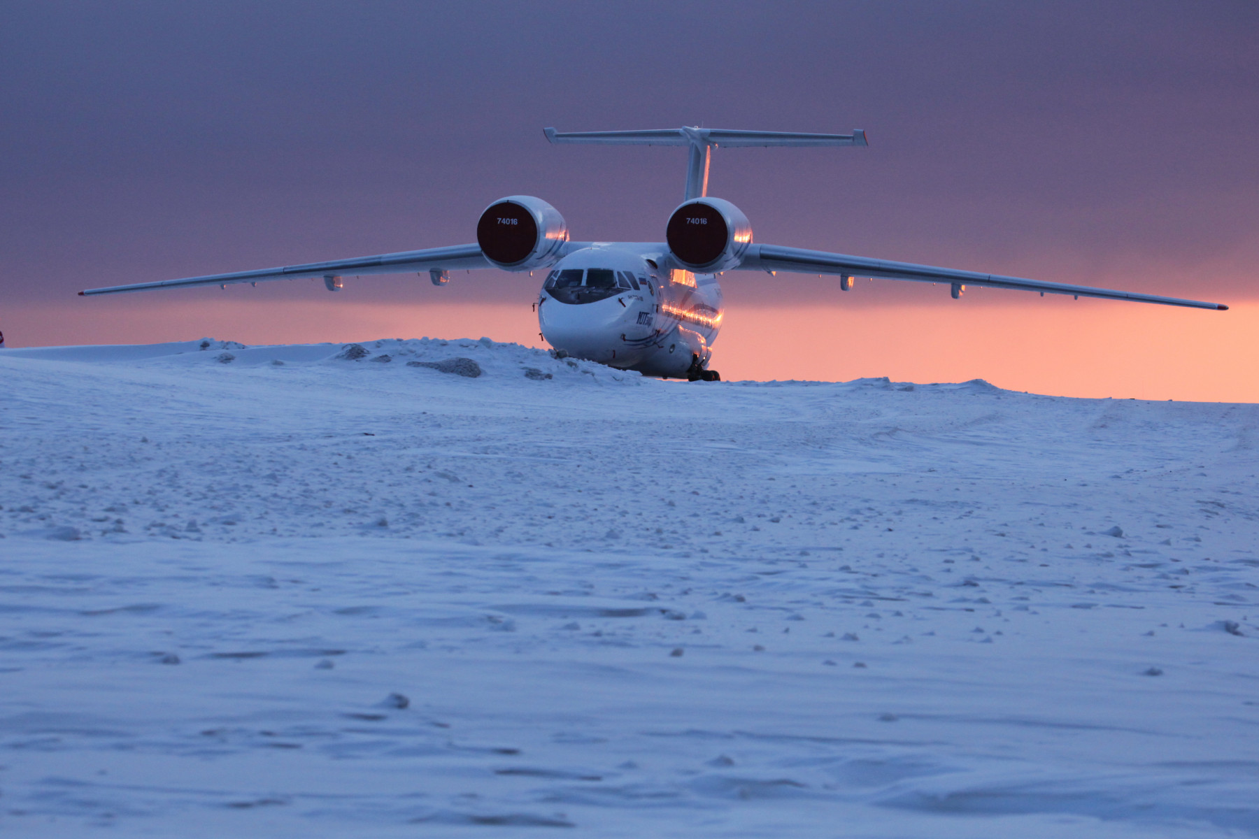 Самолет тундра. АН-2 Полярная Авиация. Самолет на севере. Самолет в Арктике. Полярный самолет.