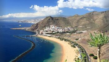 Тур «Вулканические острова и исторические города Северной Атлантики»