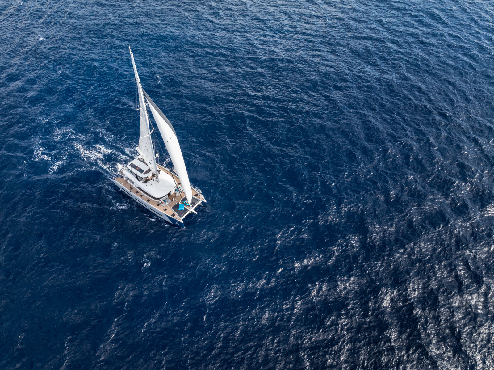 Катамаран класса люкс Spirit of Ponant