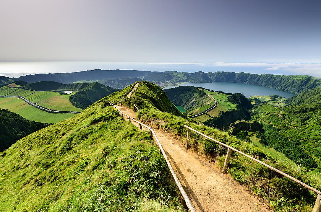 Круиз «Азорские острова: вулканы, киты и океан»