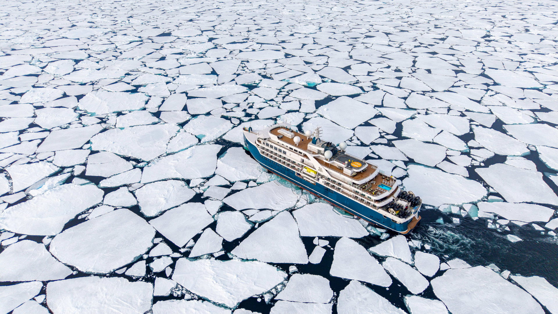 Круиз «Чукотка и остров Колючин: Земля белых медведей»