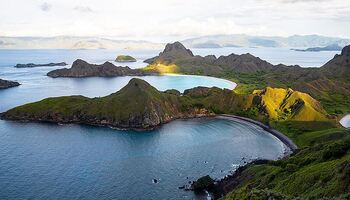 Тур «Сокровища Индонезии и Восточного Тимора »