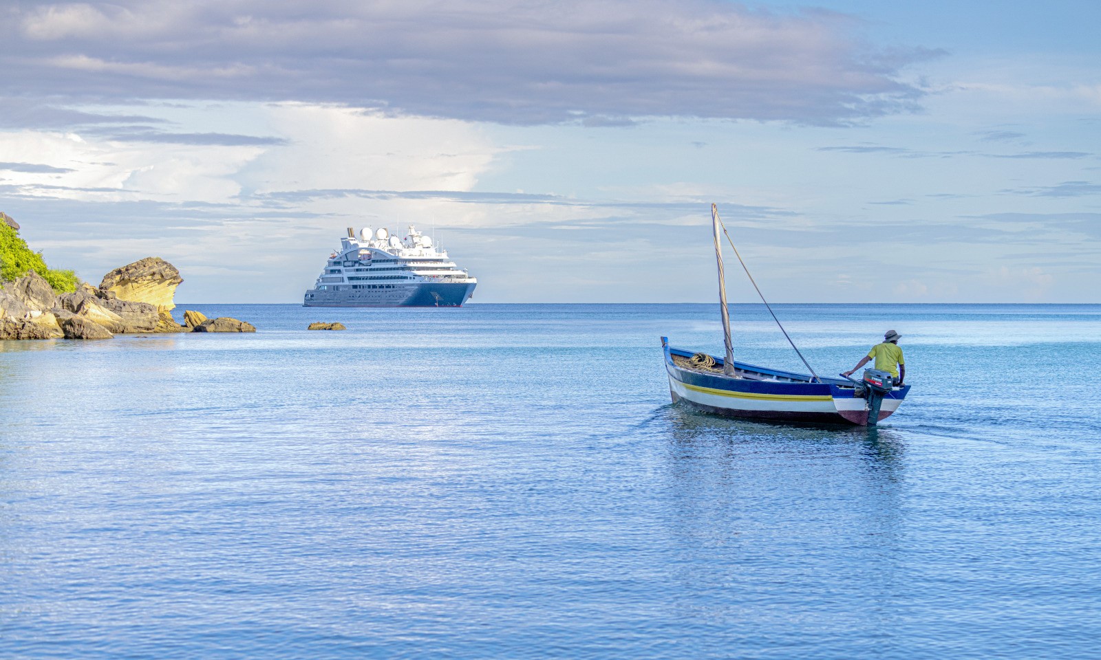 Special travel. Antarctica Cruise Swan Hellenic.